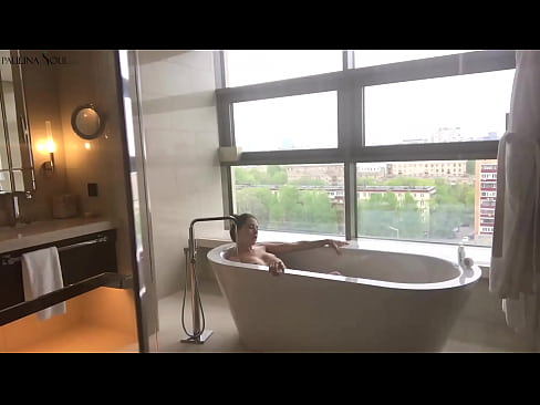 ❤️ Enorme babe die hartstochtelijk haar poesje aftrekt in de badkamer ☑ Super porn at porn nl.123sex.ru ️❤