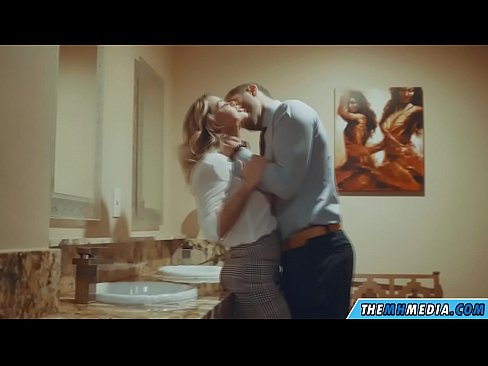 ❤️ Wanneer een rondborstige blondine je verleidt in een openbaar toilet ☑ Super porn at porn nl.123sex.ru ️❤